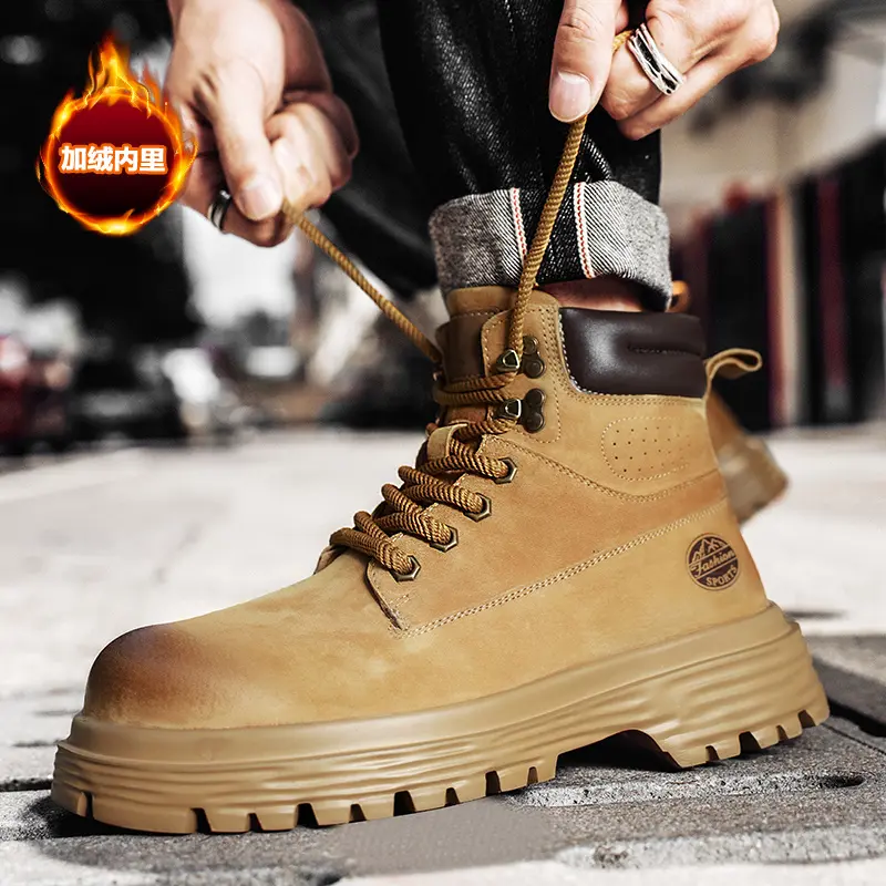 Outdoor Leather Mens Slip on Boots Platform Shoes Luxury Brand Men Winter Plush Snow Boots Fashion All-match Men Motocross Boots