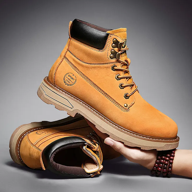 Outdoor Leather Mens Slip on Boots Platform Shoes Luxury Brand Men Winter Plush Snow Boots Fashion All-match Men Motocross Boots