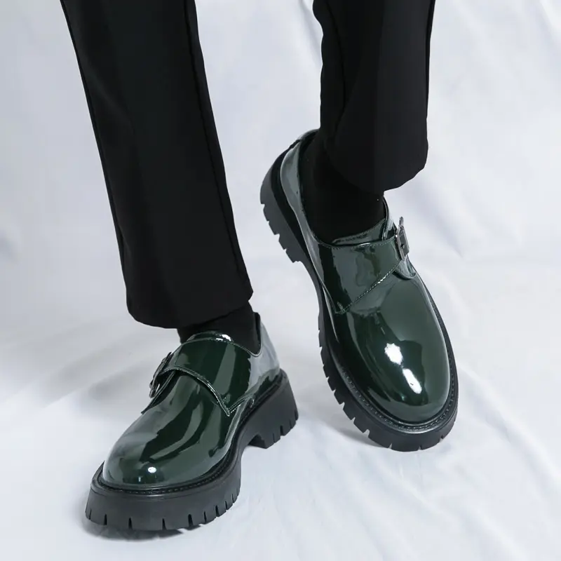 Men's Loafers Luxury Brand Leather Dress Shoes Breathable Slip-On Solid Formal Casual Shoes Handmade Designer Men Shoes Mocassin