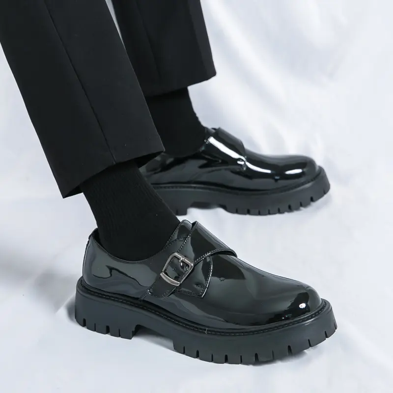 Men's Loafers Luxury Brand Leather Dress Shoes Breathable Slip-On Solid Formal Casual Shoes Handmade Designer Men Shoes Mocassin