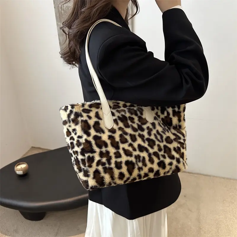 Plush Leopard Print Women's Shoulder Bag Winter Ladies Faux Fur Shopping Bags Soft Furry Female Large Capacity Tote Handbags