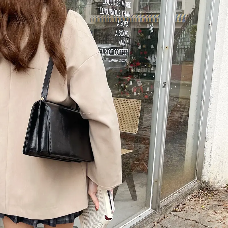Vintage Pu Leather Women Shoulder Bag Small Handbags Solid Color Square Ladies Armpit Bag Fashion Simple Female Clutch Purses