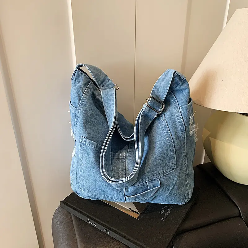 Casual Versatile Women's Denim Shoulder Bags Large Capacity Commuter Ladies Crossbody Bag Pocket Dsign Female Handbags Tote