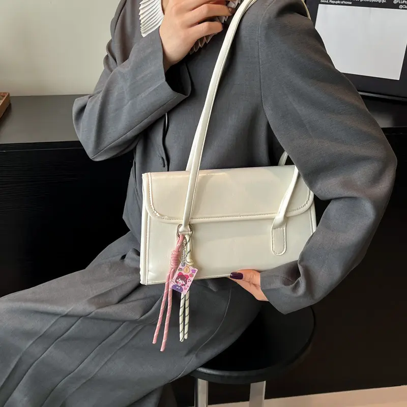 Fashion PU Leather Women's Shoulder Bags Commuter Ladies Underarm Bag Large Capacity Portable Female Tote Handbags with Pendant
