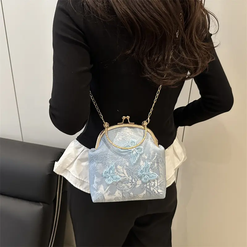 Chinese Style Butterfly Embroidery Women's Shoulder Bags Dinner Party Ladies Chain Crossbody Bag Elegant Simple Female Handbags