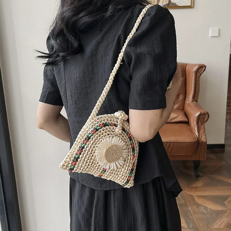 Fashion Colorful Straw Design Women's Shoulder Bags Casual Lightweight Ladies Crossbody Shell Bag Portable Female Phone Handbags
