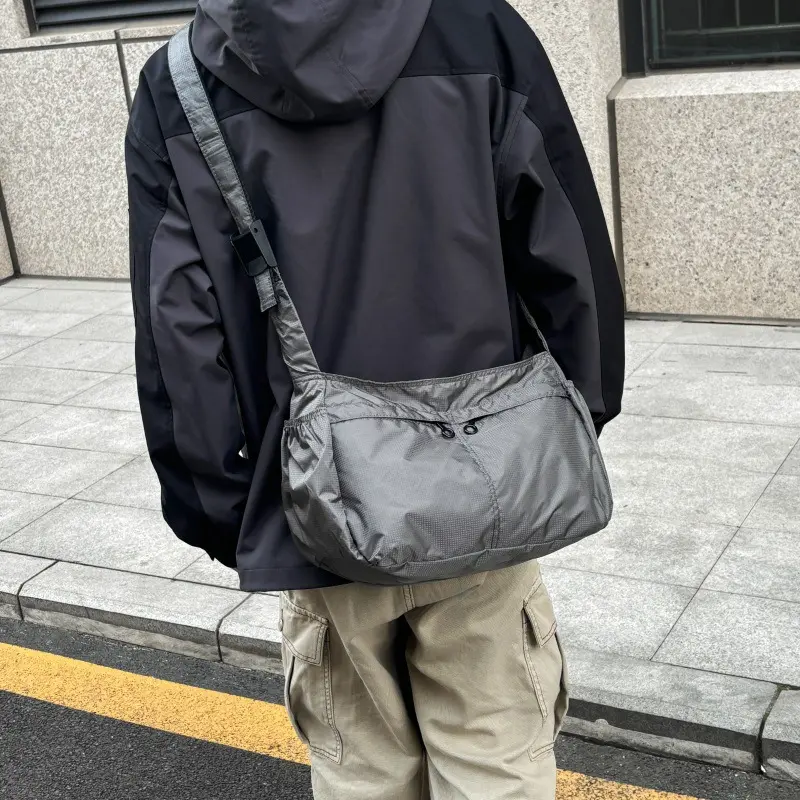 Outdoor Portable Crossbody Bags for Men and Women Commuter Waterproof Youth Shoulder Bag Solid Color Lightweight Female Tote