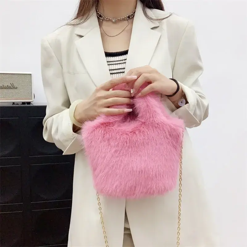 Fashion Luxury Fake Fur Women's Shoulder Bag Sweet Cool Chain Plush Ladies Messenger Bags Simple Solid Color Female Tote Handbag