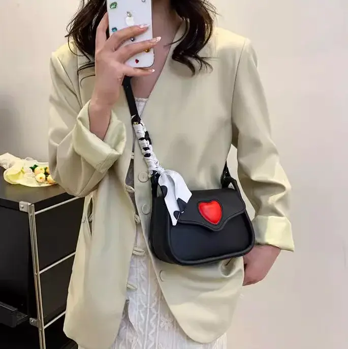 Cute Love Heart Women's Small Square Shoulder Bags Fashion Female Messenger Bag Simple Ladies Crossbody Purse Handbag with Scarf