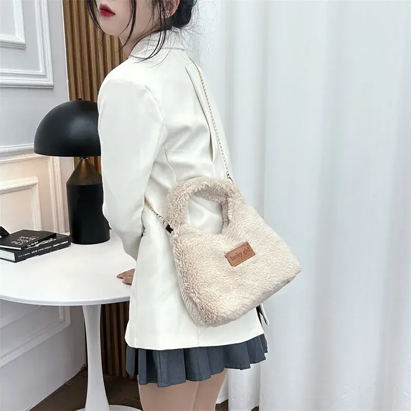 Faux Lamb Wool Women's Hobos Clutch Handbags Simple Letter Plush Female Tote Shoulder Bags Ladies Chain Fluffy Crossbody Bag