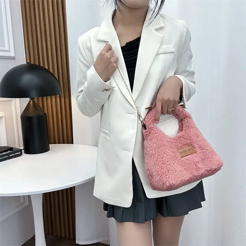Faux Lamb Wool Women's Hobos Clutch Handbags Simple Letter Plush Female Tote Shoulder Bags Ladies Chain Fluffy Crossbody Bag