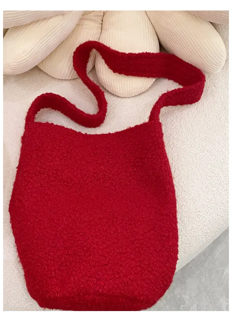 Retro Furry Women's Bucket Shoulder Bags Faux Lamb Wool Ladies Red Crossbody Bag Soft Plush Female Winter Handbags Purse Tote
