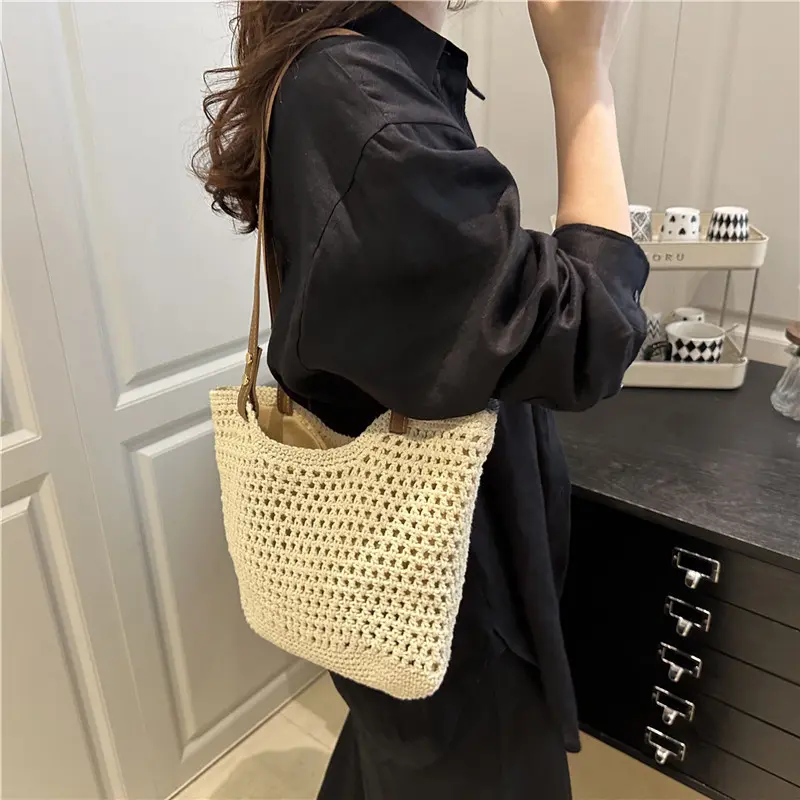 Large Capacity Knit Shoulder Bags for Women Versatile Ladies Beach Woven Underarm Bag Hollow Design Commuter Female Handbag Tote