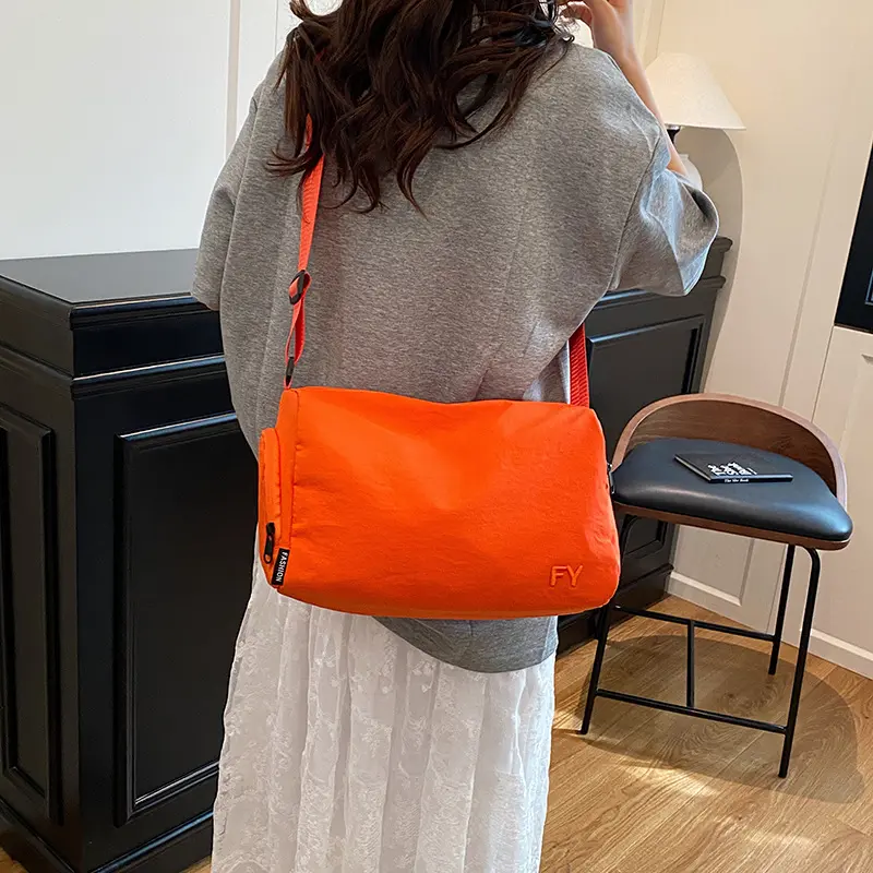 Casual Large Capacity Women Nylon Shoulder Bags Solid Color Ladies Messenger Handbags Simple Travel Sports Female Tote Bag