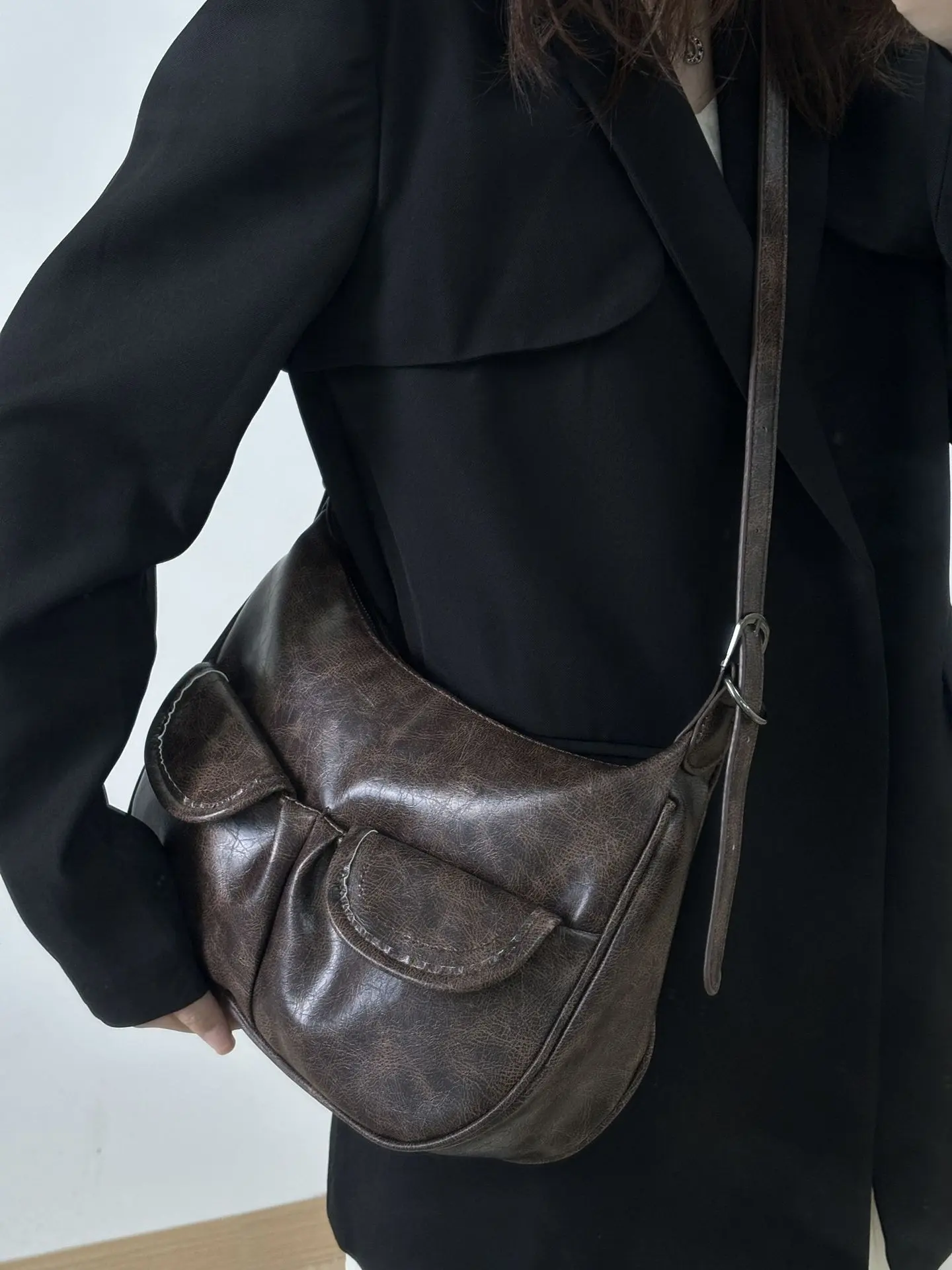 Maillard Style Women's Underarm Bag Vintage Fashion Shoulder Bags Ladies Pu Leather Handbags Thread Female Crossbody Bag Purse