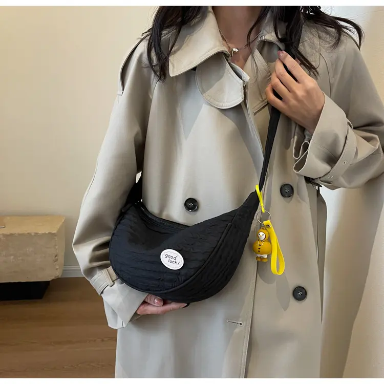 Casual Pleated Women's Hobos Crossbody Bags Candy Color Ladies Travel Shoulder Bag Commuter Portable Female Handbags Purse