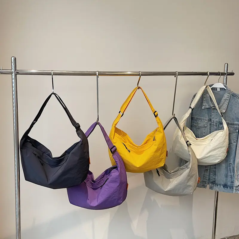 Casual Sports Large Capacity Women's Crossbody Bags Travel Lightweight Portable Ladies Shoulder Bag Solid Color Simple Girl Tote