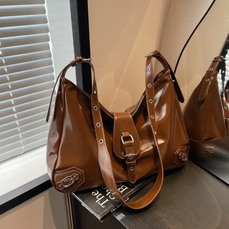 Fashion Design Women's Shoulder Crossbody Bag Large Capacity Pu Leather Ladies Tote Bags Vintage Luxury Female Rivets Handbags