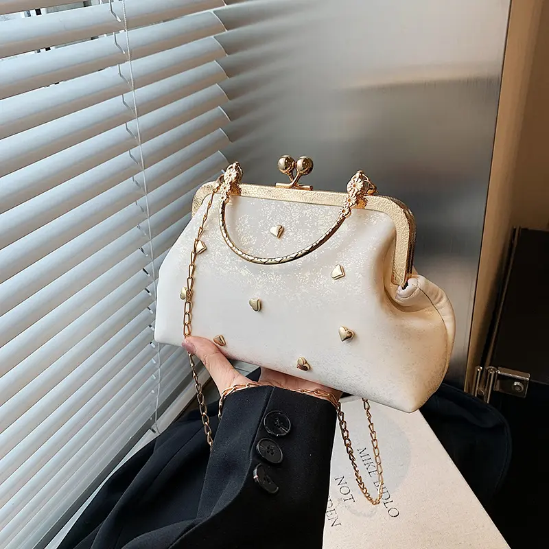 Fashion Small Tote Women's Evening Bags Elegant Love Ladies Chain Shoulder Crossbody Bag Dinner Top-handle Female Handbags Purse