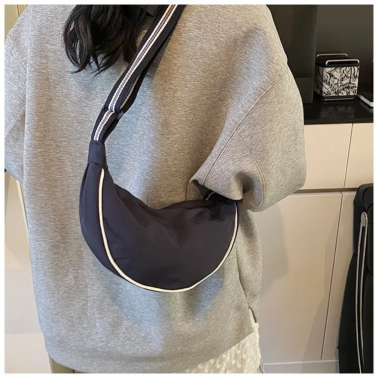 Casual Commute Women's Hobos Crossbody Bags Lightweight Portable Ladies Shoulder Bag Contrast Color Simple Female Purse Handbags