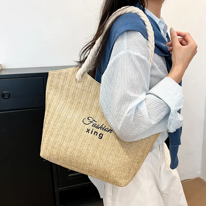 Letter Large Capacity Women Straw Shoulder Bags Casual Commuter Girls Underarm Tote Bag Simple Ladies Beach Bucket Handbags