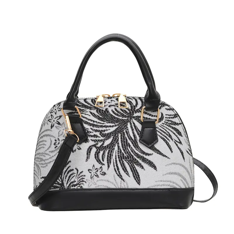 Embroidery Design Saddle Shoulder Bags for Women Elegant Ladies Crossbody Bag Phone Clutch Casual Portable Female Handbags