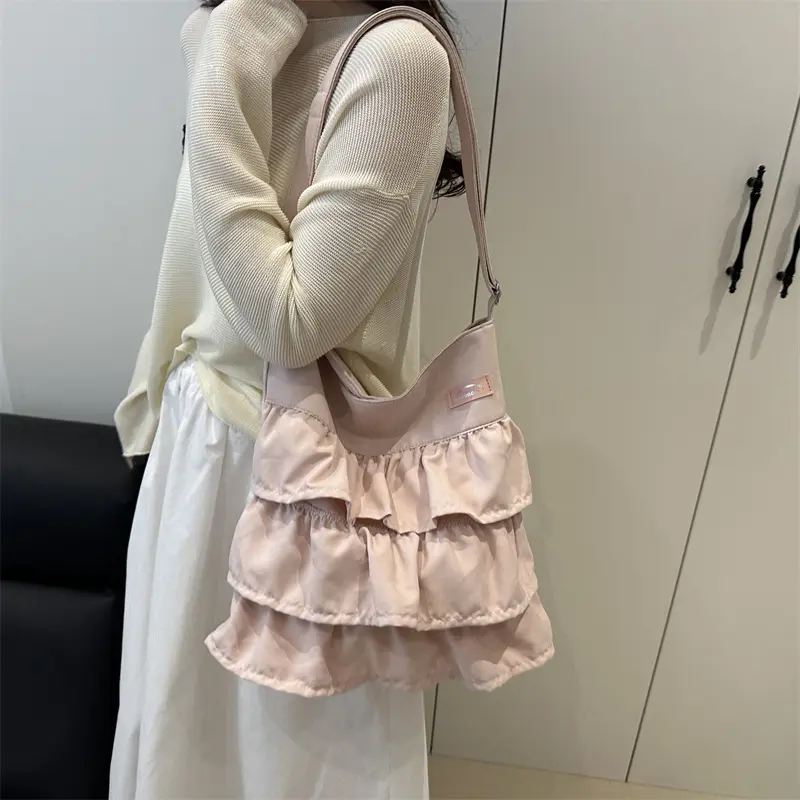 Sweet Ruffles Large Capacity Women Shoulder Bag Simple Solid Color Female Crossbody Bags Casual Commuter Ladies Handbags Tote