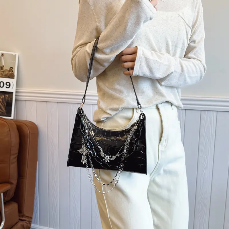 Y2K Cool Hot Girls Underarm Bags Purse Retro Punk Style Women Shoulder Handbags Chain Pu Leather Ladies Phone Crossbody Bag