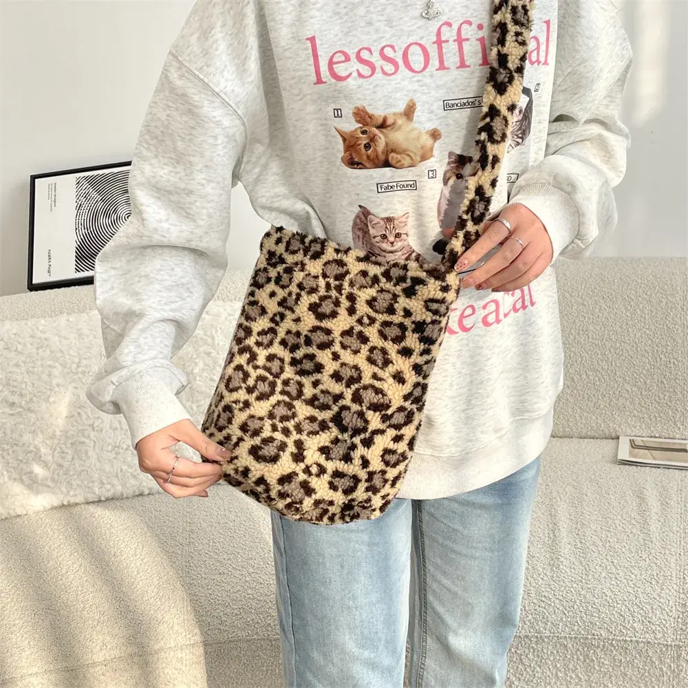 Faux Lamb Wool Bucket Messenger Bag Women's Vintage Plaid Floral Shoulder Bags Ladies Soft Plush Large Capacity Handbags Female