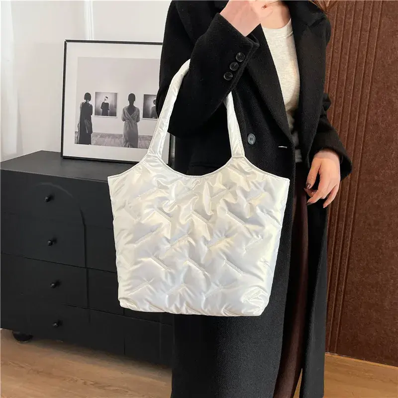 Large Capacity Women's Tote Underarm Bag Fashion Pleated Ladies Shoulder Bags Simple Female Commute Shopping Bag Purse Handbags