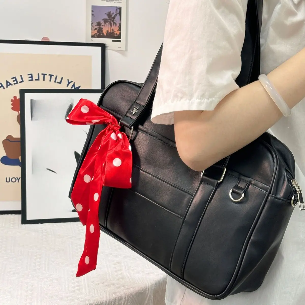 Large Capacity Shoulder Messenger Bags for Women Simple Pu Leather Ladies Handbag College Style Star Girls Tote Crossbody Bag