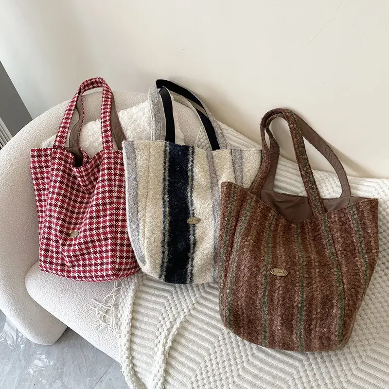 Double-sided Design Women's Shoulder Bags Plush Polyester Ladies Large Capacity Tote Bag Fashion Vintage Female Shopping Handbag