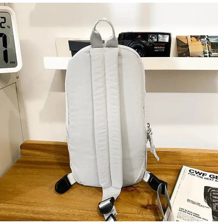 Light Multi-pocket Men's Crossbody Chest Bag Casual Nylon Waterproof Female Handbags Outdoor Sports Portable Women Shoulder Bags