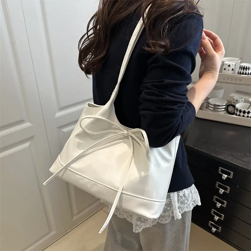 Sweet Bow Women Commuter Shoulder Bags Candy Color Large Capacity Ladies Handbags Simple Pu Leather Female Bucket Tote Bag