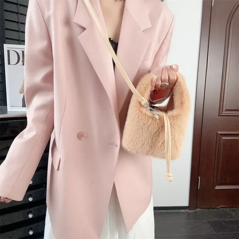 Furry Small Bucket Handbags Women Faux Fur Shoulder Bags Solid Color Ladies Plush Crossbody Bag Winter Fashion Female Tote Purse
