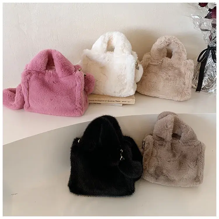 Winter Soft Plush Women's Handbags Solid Color Ladies Furry Square Shoulder Bags Portable Female Faux Fur Crossbody Bag Purse