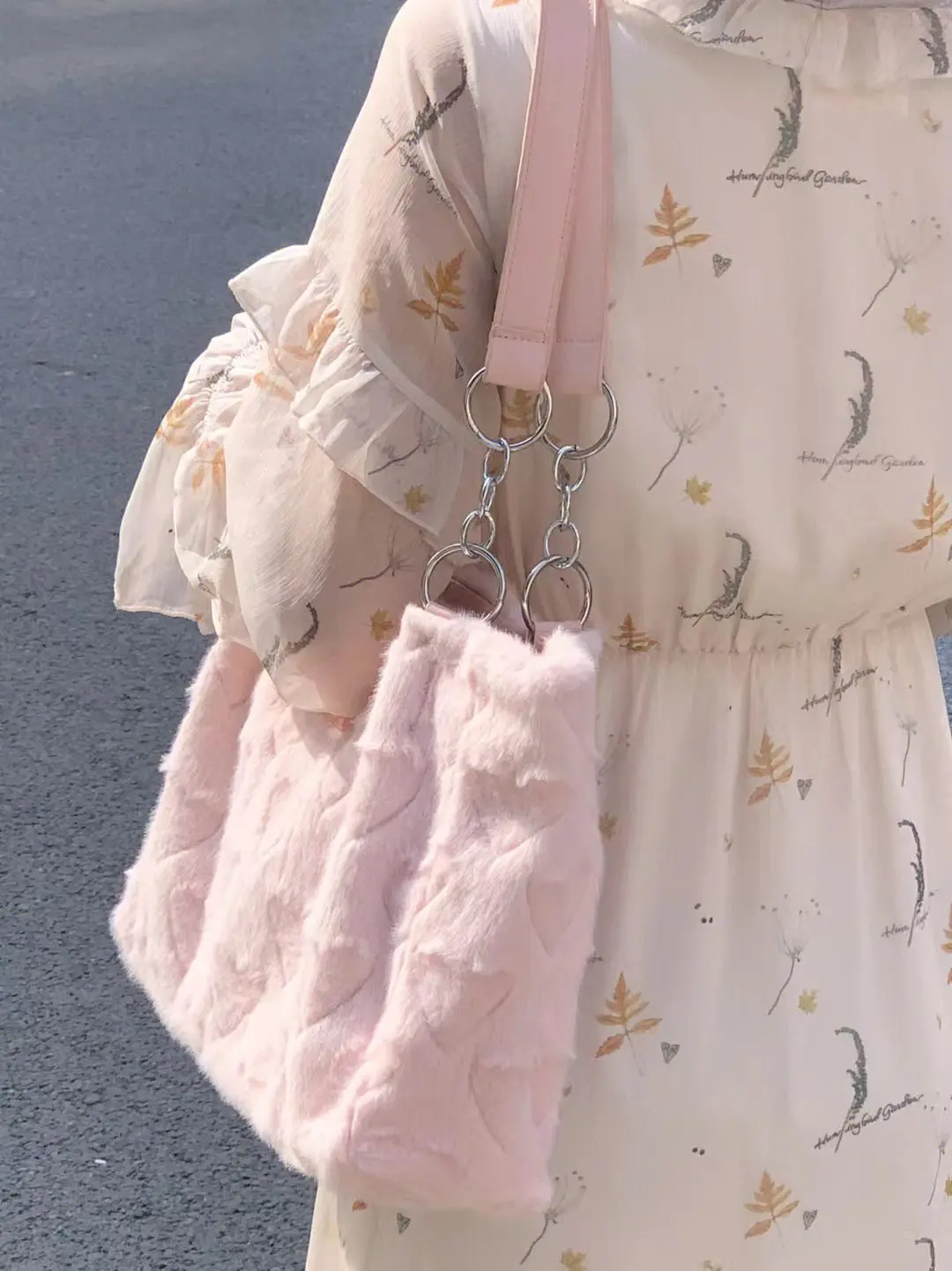 Sweet Love Heart Purse Women's Furry Tote Bags Winter Fashion Ladies Faux Fur Handbags Elegant Female Soft Plush Shoulder Bag
