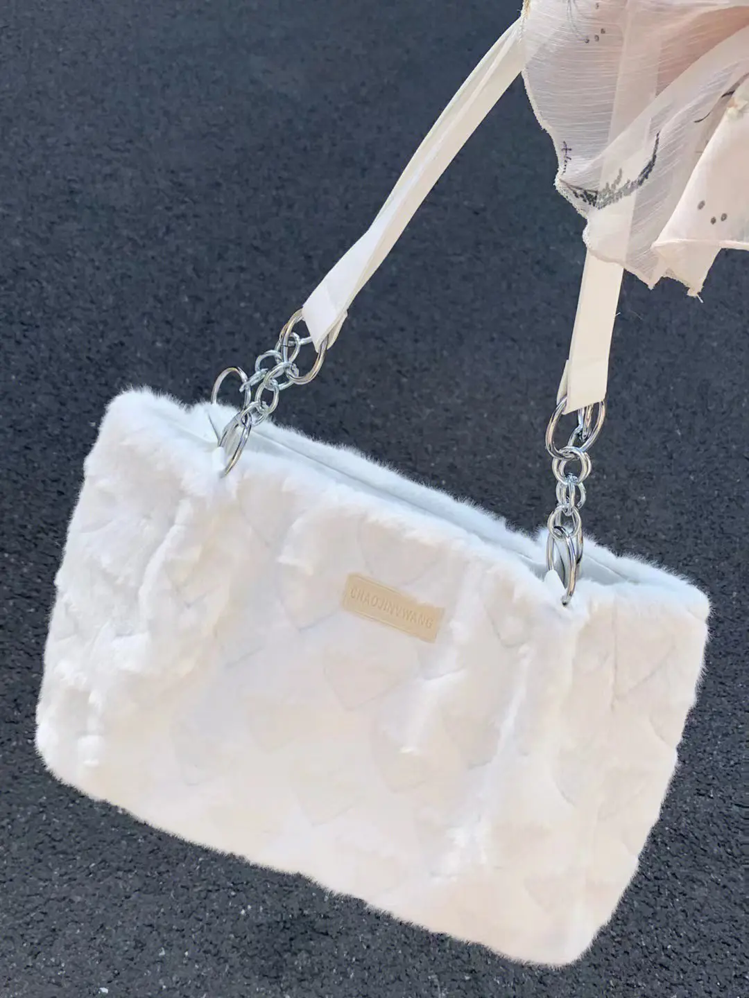 Sweet Love Heart Purse Women's Furry Tote Bags Winter Fashion Ladies Faux Fur Handbags Elegant Female Soft Plush Shoulder Bag