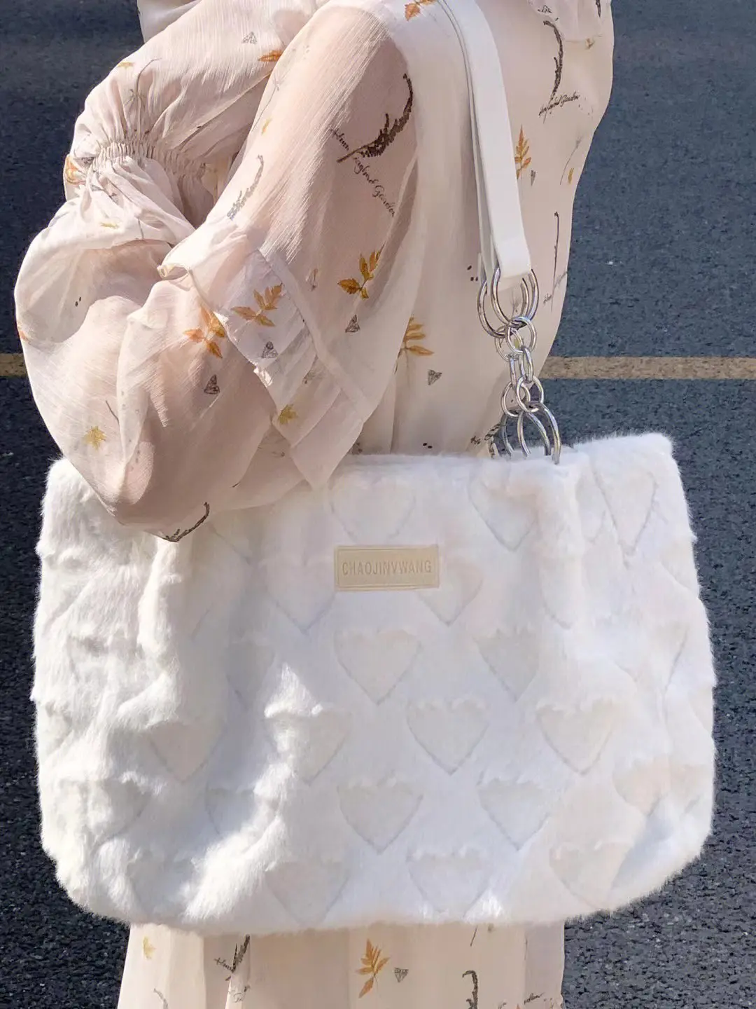 Sweet Love Heart Purse Women's Furry Tote Bags Winter Fashion Ladies Faux Fur Handbags Elegant Female Soft Plush Shoulder Bag