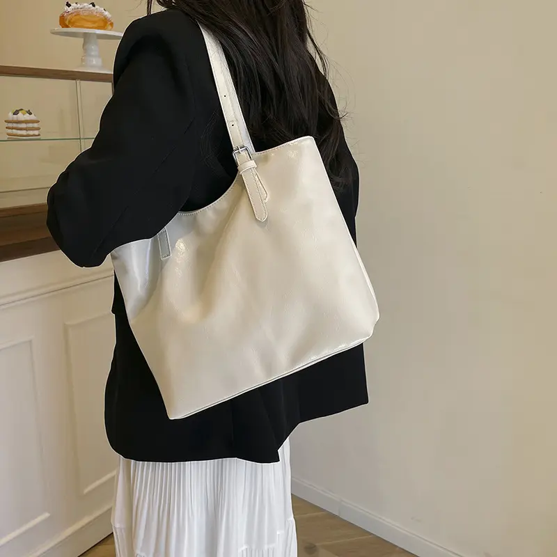 Retro Soft Pu Leather Women Shoulder Bag Large Capacity Simple Ladies Handbags Solid Color Portable Commuter Female Tote Bags