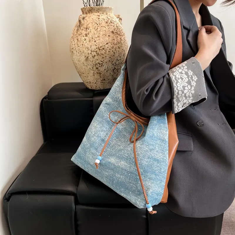 Fashion Design Women Denim Shoulder Bags Large Capacity Student Ladies Pu Underarm Bag Simple Portable Female Tote Handbags