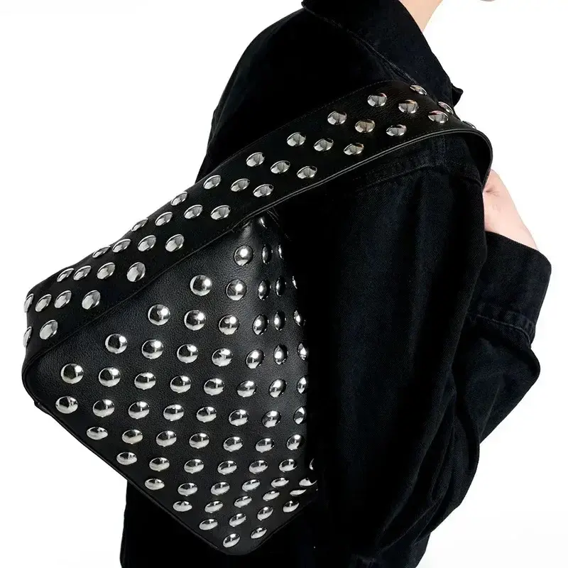 Black Metal Motorcycle Rivet Purses and Handbags European and American Style Shoulder Bag Luxury Designer Armpit Shopper Purses
