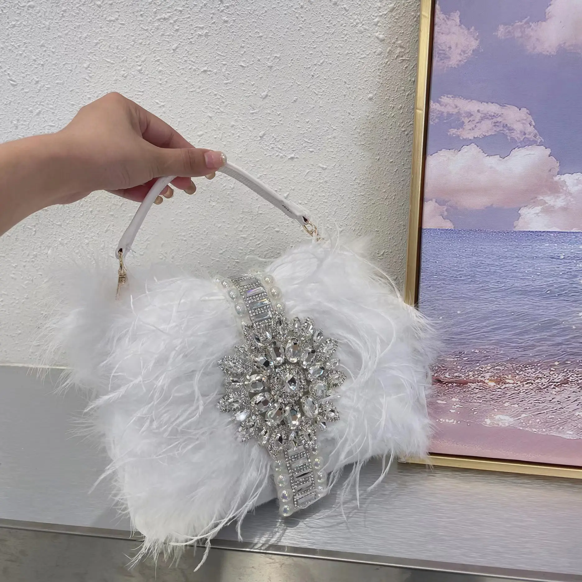 Luxury Feathers Handbags Designer Rhinestone Evening Bags for Women Diamond Shoulder Crossbody Bag Pearl Faux Fur Wedding Purses