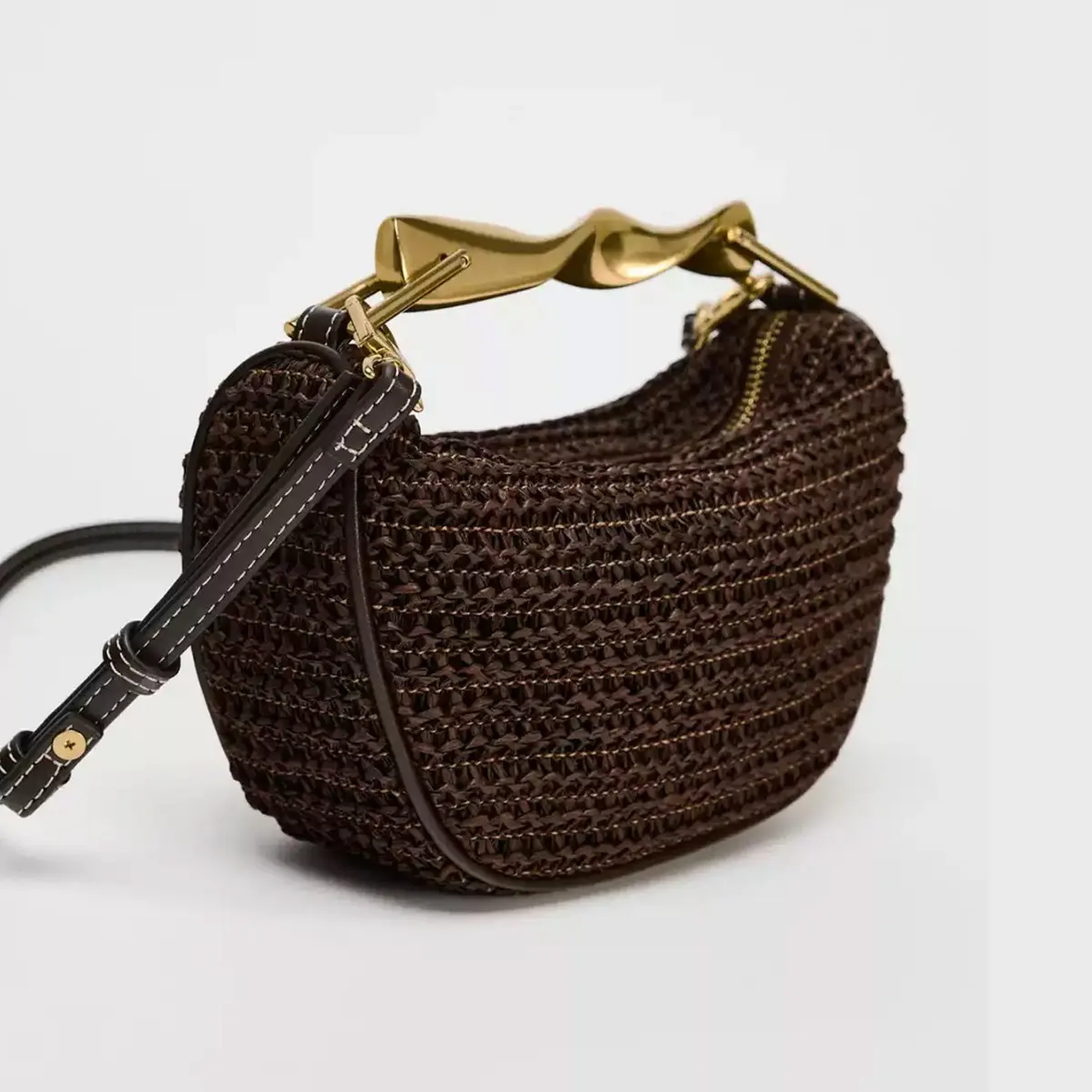 Half Moon Woven Beach Bag Summer Rattan Straw Bags for Women Designer Shoulder Bags Metallic Handle Handbag Clutch Crossbody Bag