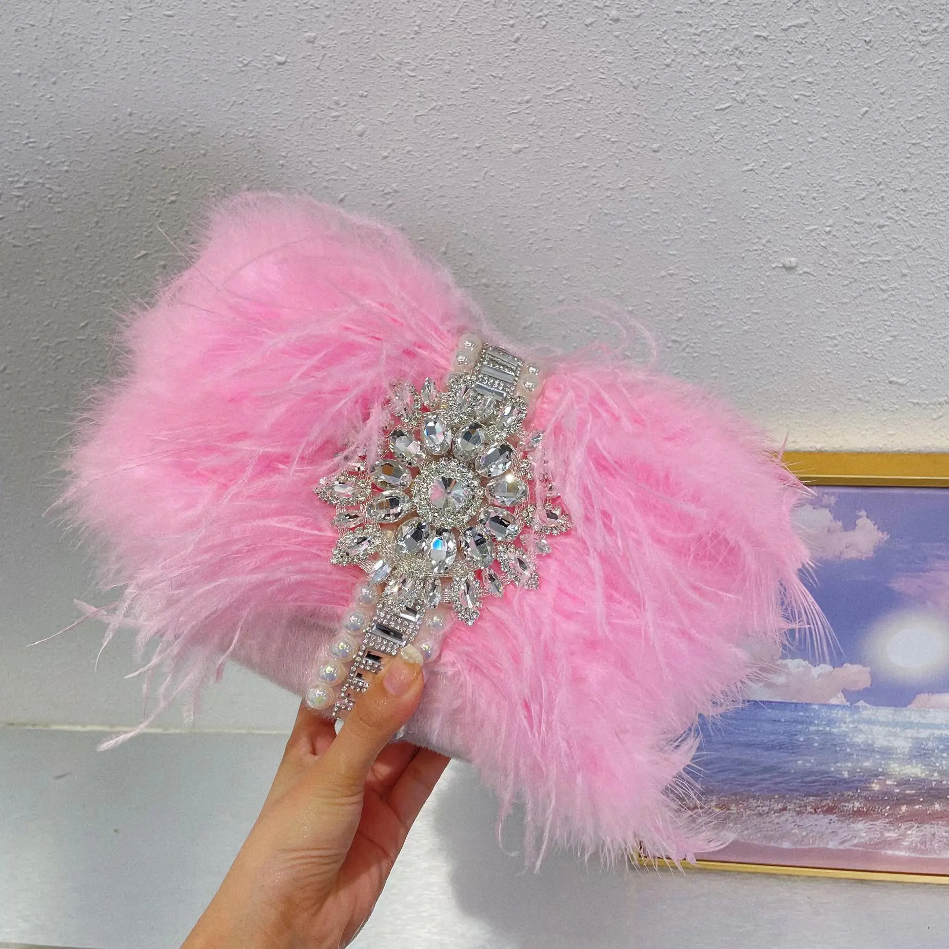 Luxury Feathers Handbags Designer Rhinestone Evening Bags for Women Diamond Shoulder Crossbody Bag Pearl Faux Fur Wedding Purses