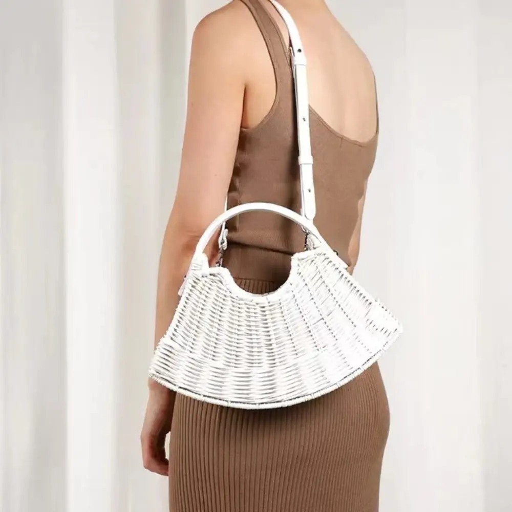 Handmade Wicker Rattan Bag Bohemian Travel Straw Bags for Women Handbags Summer Beach Basket Shoulder Crossbody Bag Clutch NEW