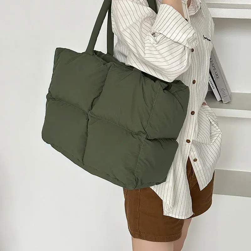 Puffy Space Cotton Tote Designer Bags for Women Quilted Shoulder Bag Soft Padded Handbags 2025 New Down Shopper Purses Clutch