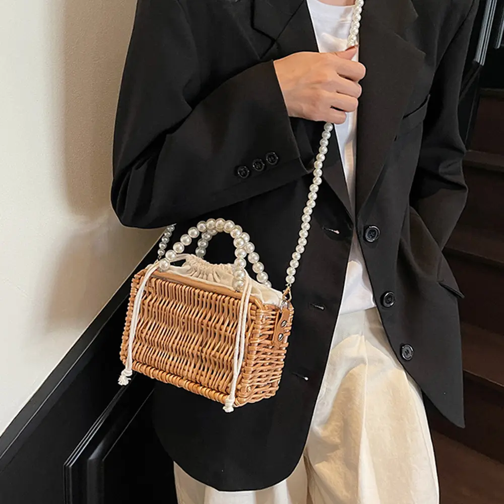 Bohemian Woven Straw Basket Bag Pearls Beaded Rattan Bags for Women Handbag Summer Travel Beach Shoulder Crossbody Bag Box Purse