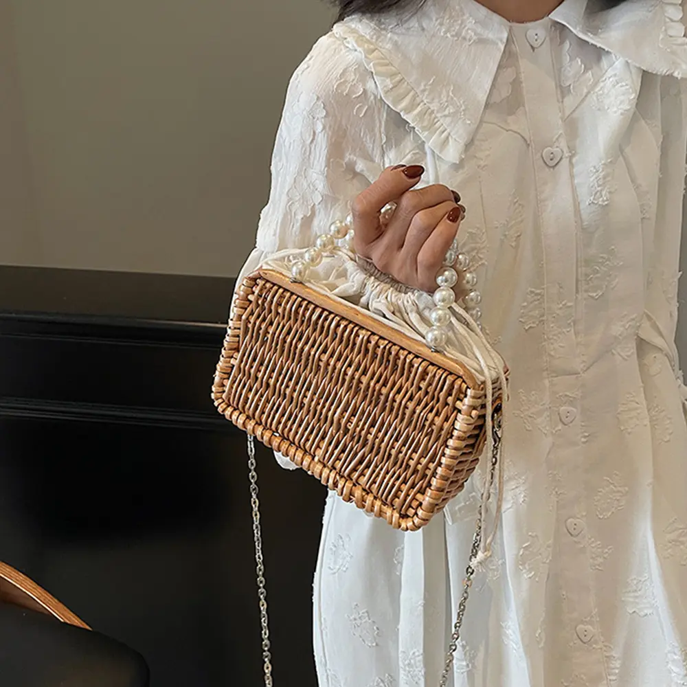 Bohemian Woven Straw Basket Bag Pearls Beaded Rattan Bags for Women Handbag Summer Travel Beach Shoulder Crossbody Bag Box Purse