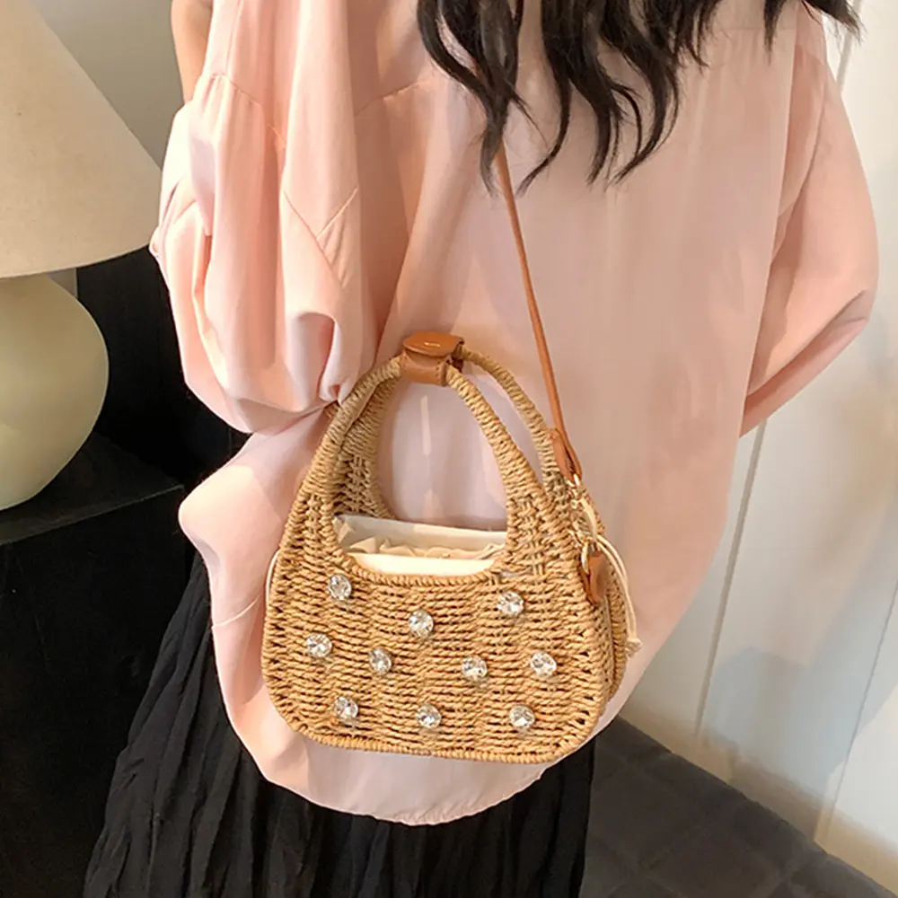 Diamond Woven Straw Bag Summer Travel Beach Bags for Women Handbags 2025 Bohemian Clip Shoulder Crossbody Bag Knitted Clutch NEW